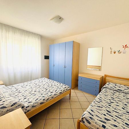 Villa Alpina - Frontemare Centrale - Immobil Relax Lido di Jesolo Esterno foto