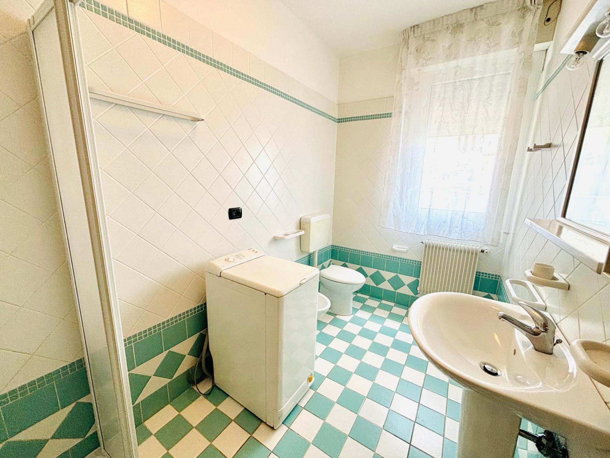 Villa Alpina - Frontemare Centrale - Immobil Relax Lido di Jesolo Esterno foto