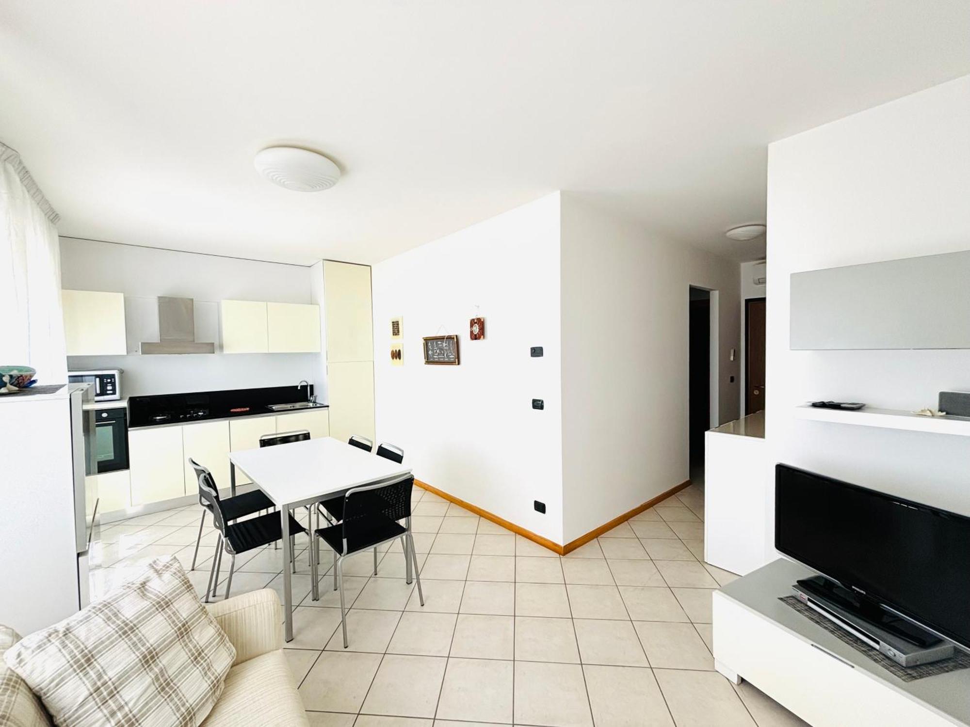 Villa Alpina - Frontemare Centrale - Immobil Relax Lido di Jesolo Esterno foto